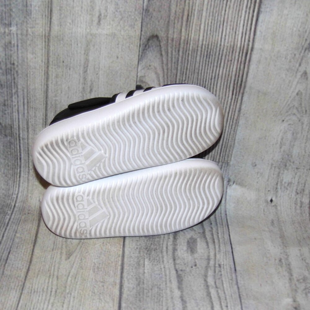 ADIDAS Black/White Water Sandal Toddler Size 9 - Picture 2 of 7